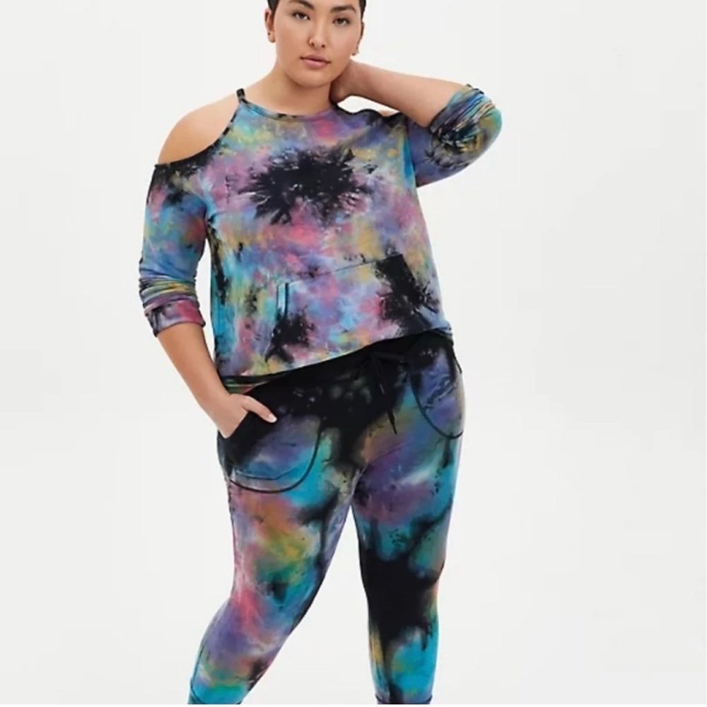 TieDye Jogger & Cold Shoulder Sweatshirt